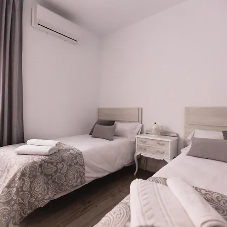 Apartmán Turistico Mis Rayitos *